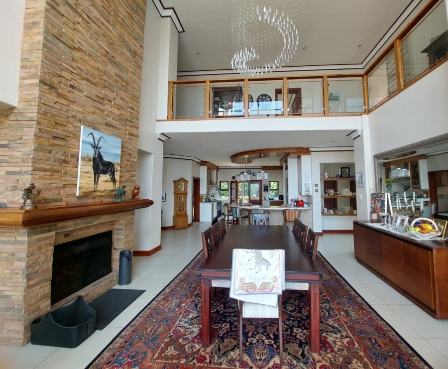 6 Bedroom Property for Sale in Birdwood Estate North West